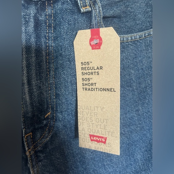 NWT Men’s Levi’s 505 Regular Denim Shorts, Size 32, Medium Blue Colour - Picture 6 of 11